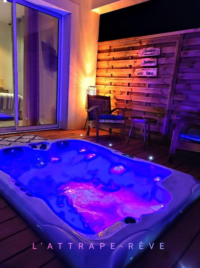 Magnifique Cottage Haut De Gamme Avec Jacuzzi L'Attrape Reve Les Plantiers Exterior foto